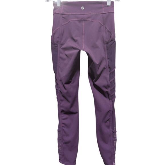 LULULEMON ATHLETICA Wild & Free Tight In Darkest Magenta Size 2 - Picture 7 of 7